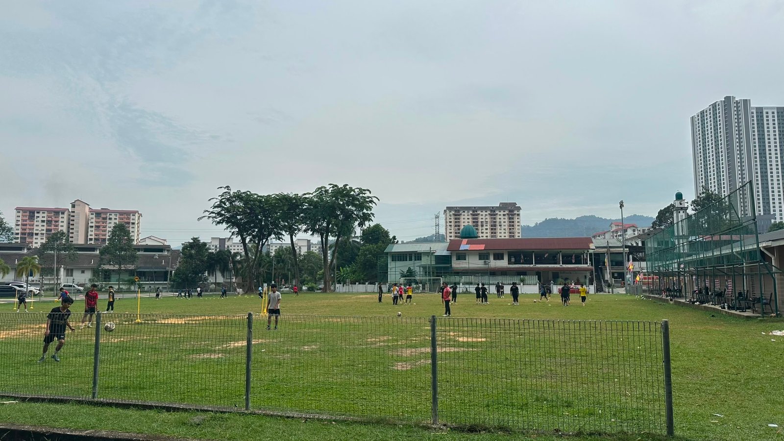 Padang Awam Wira Damai